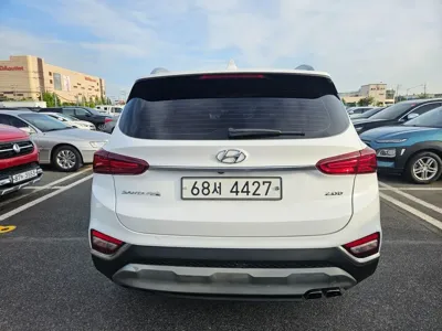 Hyundai Santafe 2019, 136893 км, за 11290.53 USD