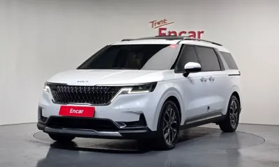 Kia Canival · 2023 год