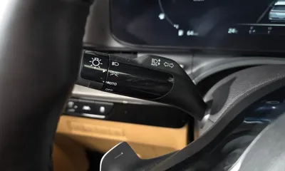 Kia Canival 2023, 54448 км, за 16907.38 USD - фото 20