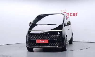 Hyundai Staria 2023, 52929 км, за 21788.06 USD