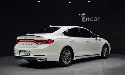 Hyundai Grandeur 2019, 149340 км, за 7752.45 USD