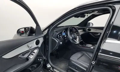 Mercedes-Benz GLC-Class 2021, 36476 км, за 26026.47 USD - фото 10