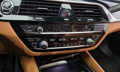 BMW 5-Series 2020, 81622 км, за 16345.02 USD - фото 17