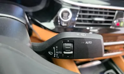 BMW 5-Series 2020, 81622 км, за 16345.02 USD - фото 28