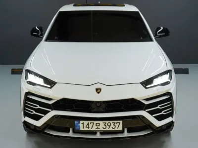 Lamborghini Urus 2021, 15100 км, за 172268.03 USD