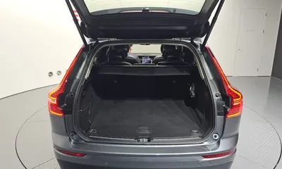 Volvo XC60 2018, 110278 км, за 14375.74 USD - фото 32
