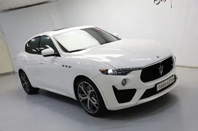 Maserati Levante · 2020 год