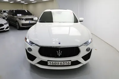 Maserati Levante 2020, 59925 км, за 38679.05 USD