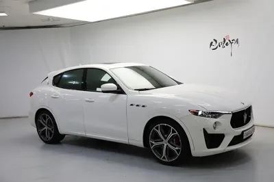 Maserati Levante 2020, 59925 км, за 38679.05 USD