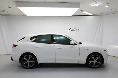 Maserati Levante 2020, 59925 км, за 38679.05 USD