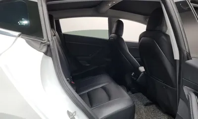Tesla Model 3 2020, 174426 км, за 13062.89 USD - фото 11