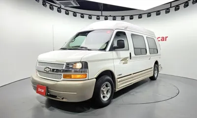 Chevrolet Express Van · 2004 год