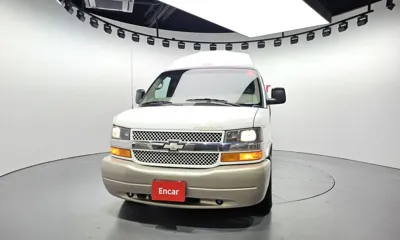 Chevrolet Express Van 2004, 55106 км, за 6236.05 USD
