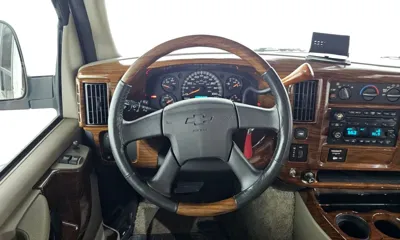 Chevrolet Express Van 2004, 55106 км, за 6236.05 USD - фото 16