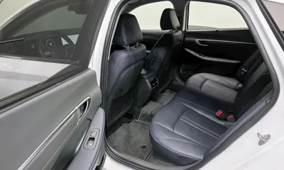 Hyundai Sonata 2024, 18936 км, за 19404.82 USD - фото 12
