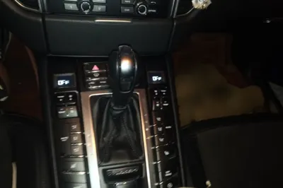 Porsche Macan 2014, 130900 км, за 16014 USD - фото 13