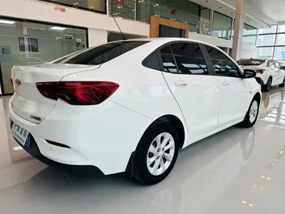 Chevrolet Cavalier 2022, 42000 км, за 6739.13 USD