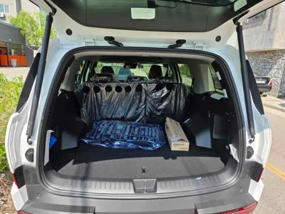 Hyundai Santafe 2025, 2368 км, за 20695.03 USD