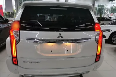Mitsubishi Pajero 2019, 75200 км, за 18416 USD
