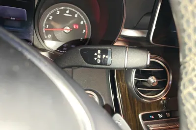 Mercedes-Benz C-Class 2015, 101300 км, за 12031 USD - фото 11