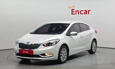 Kia K3 · 2015 год