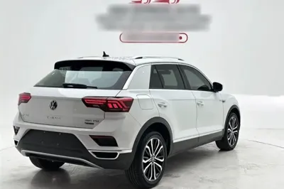 Volkswagen T-Roc 2021, 28600 км, за 24838 USD - фото 8