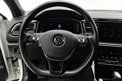 Volkswagen T-Roc 2021, 28600 км, за 24838 USD - фото 13