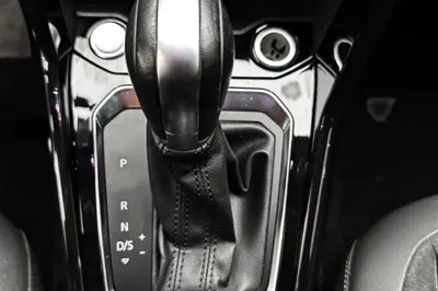 Volkswagen T-Roc 2021, 28600 км, за 24838 USD - фото 15