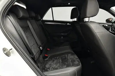 Volkswagen T-Roc 2021, 28600 км, за 24838 USD - фото 21
