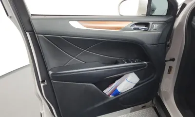 Lincoln MKC 2017, 57744 км, за 10174.61 USD - фото 24