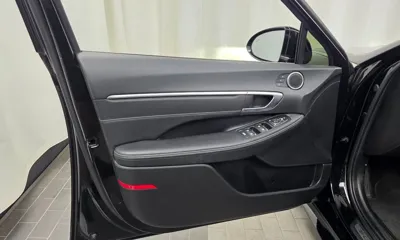Hyundai Sonata 2022, 72545 км, за 18110.76 USD - фото 24