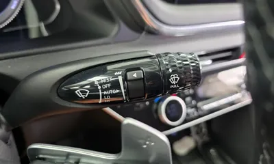 Hyundai Sonata 2022, 72545 км, за 18110.76 USD - фото 31