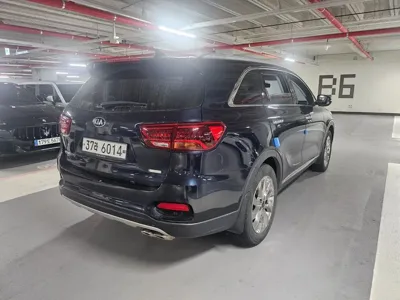 Kia Sorento 2019, 118010 км, за 10437.18 USD
