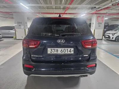 Kia Sorento 2019, 118010 км, за 10437.18 USD