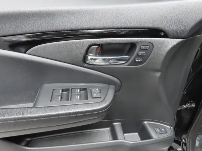 Honda Pilot 2019, 223100 км, за 11400.66 USD - фото 12