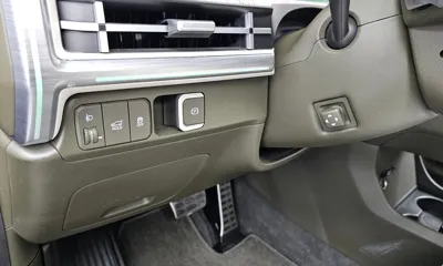 Hyundai Santafe 2024, 18570 км, за 20677.43 USD - фото 32