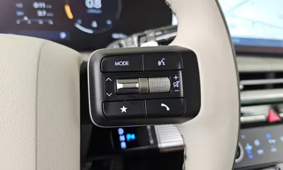 Hyundai Santafe 2024, 18570 км, за 20677.43 USD - фото 34