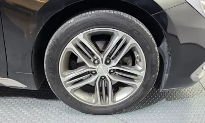 Hyundai Grandeur 2018, 142708 км, за 8131.68 USD