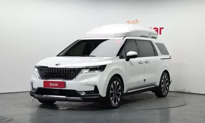 Kia Canival · 2021 год