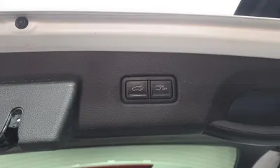 Kia Canival 2021, 132498 км, за 16345.02 USD - фото 20