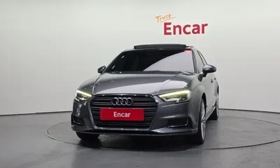 Audi A3 2018, 66233 км, за 7752.45 USD