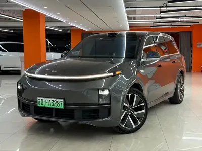 Li Auto Li L9 · 2023 год