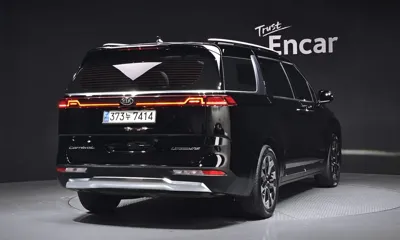 Kia Canival 2021, 49820 км, за 21737.69 USD