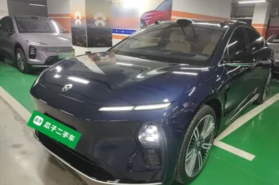 Nio ET9 · 2025 год