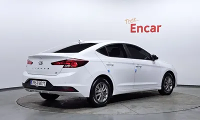 Hyundai Avante 2020, 65925 км, за 8262.83 USD