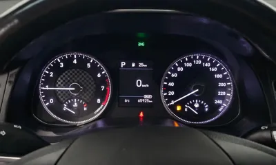 Hyundai Avante 2020, 65925 км, за 8262.83 USD - фото 8