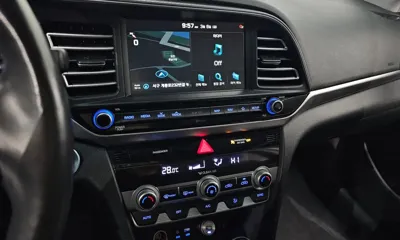 Hyundai Avante 2020, 65925 км, за 8262.83 USD - фото 19