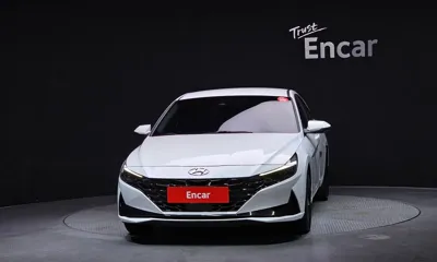 Hyundai Avante 2023, 69244 км, за 11044.66 USD