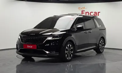Kia Canival · 2023 год