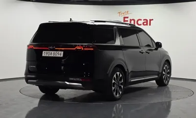 Kia Canival 2023, 51416 км, за 19218.25 USD